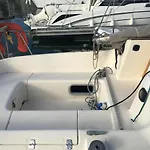 Botel Voilier Loc *