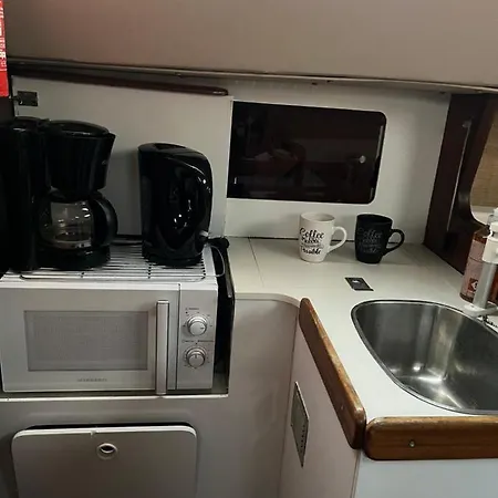 보트호텔 Voilier Loc