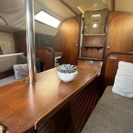 Båthotell Voilier Loc