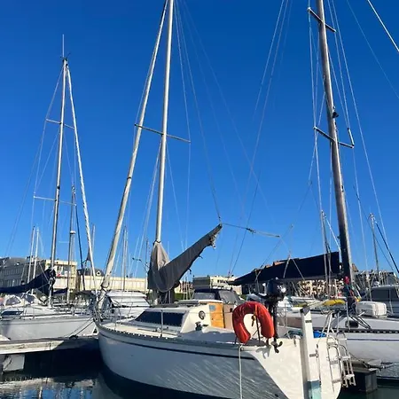 Voilier Loc Botel